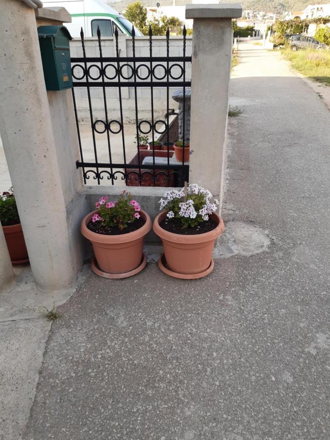 Zecirovic Mnebar Apartment Exterior photo